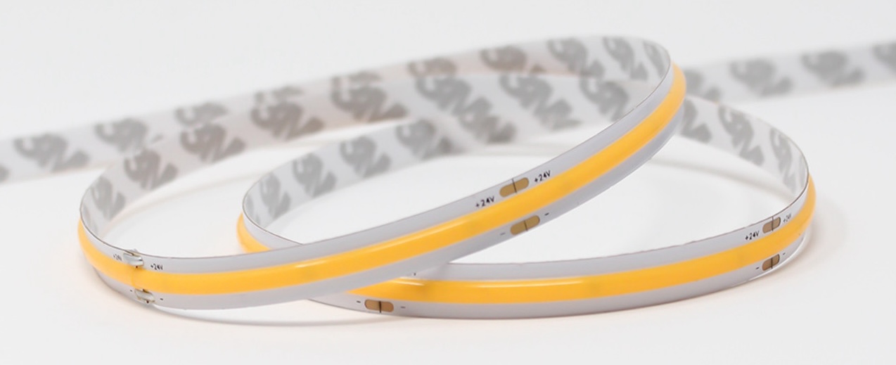 24 V COB LED strip with continuous light and no visible dots